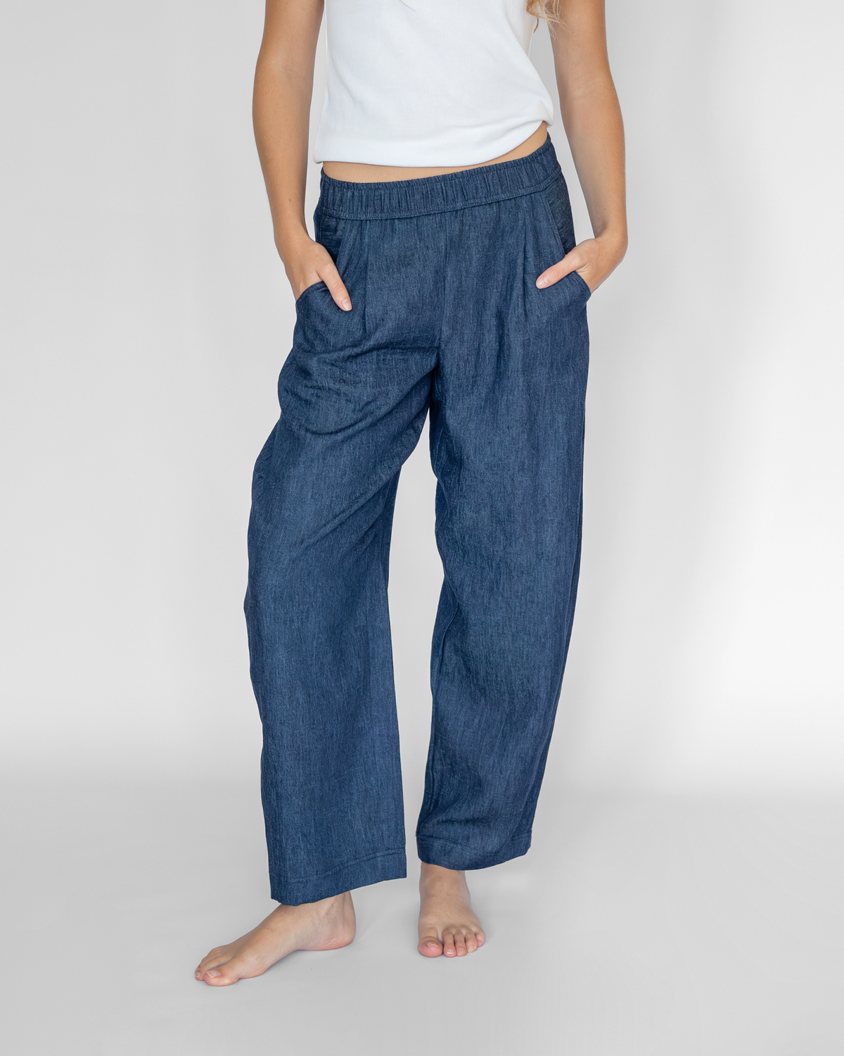 The Elsewhere Pant - Indigo Chambray